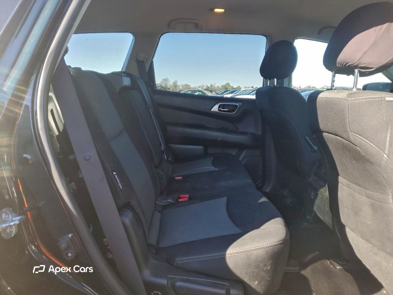 Nissan Pathfinder 2018