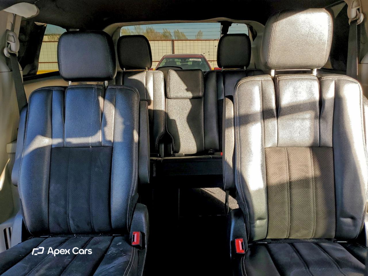 Dodge Caravan 2020