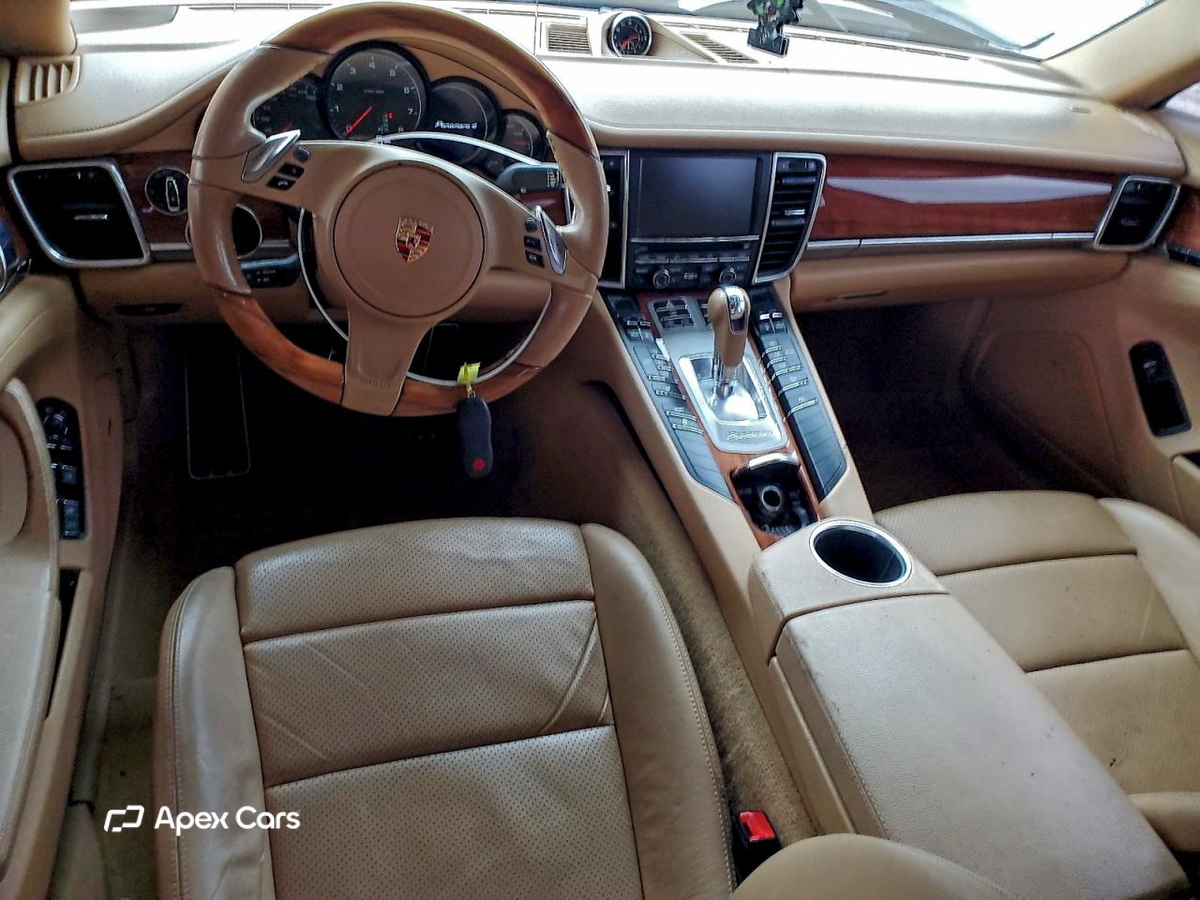 Porsche Panamera 2014