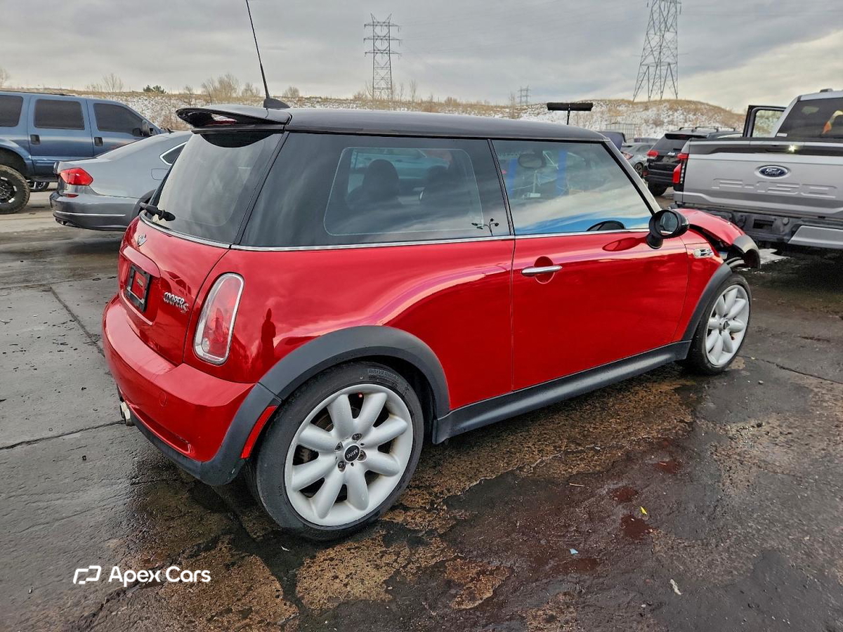 MINI Cooper 2005