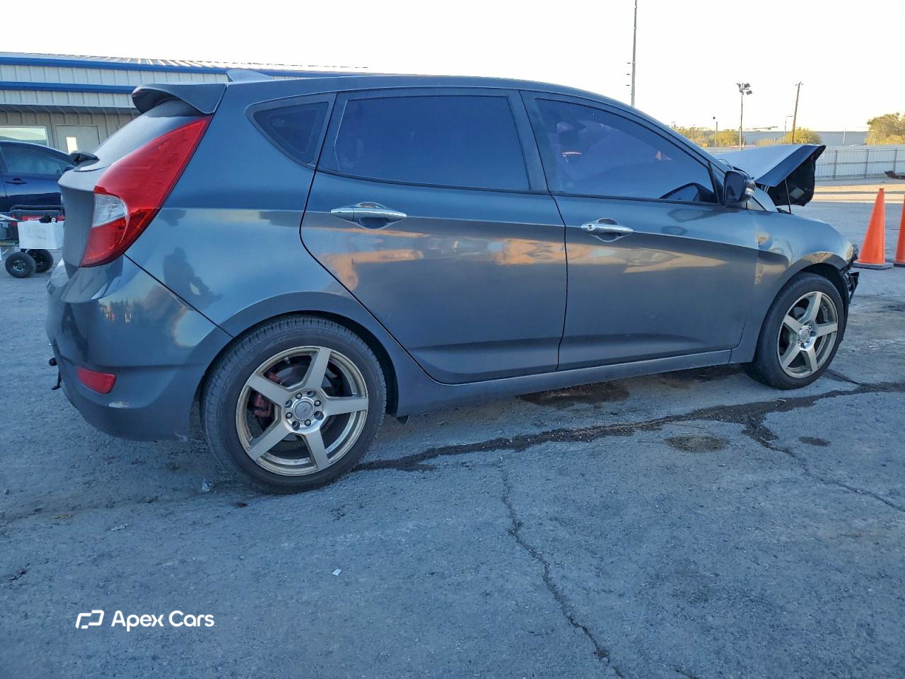 Hyundai Accent 2013