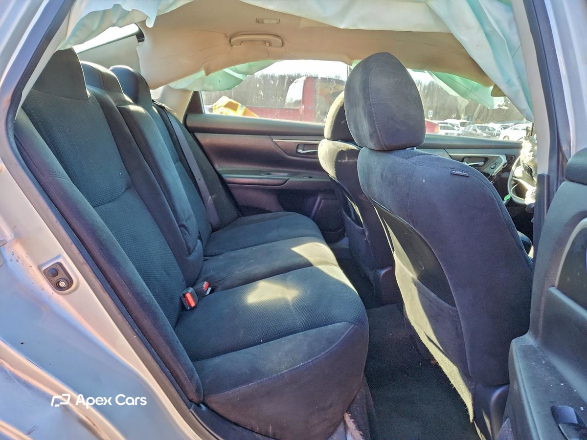 Nissan Altima 2015