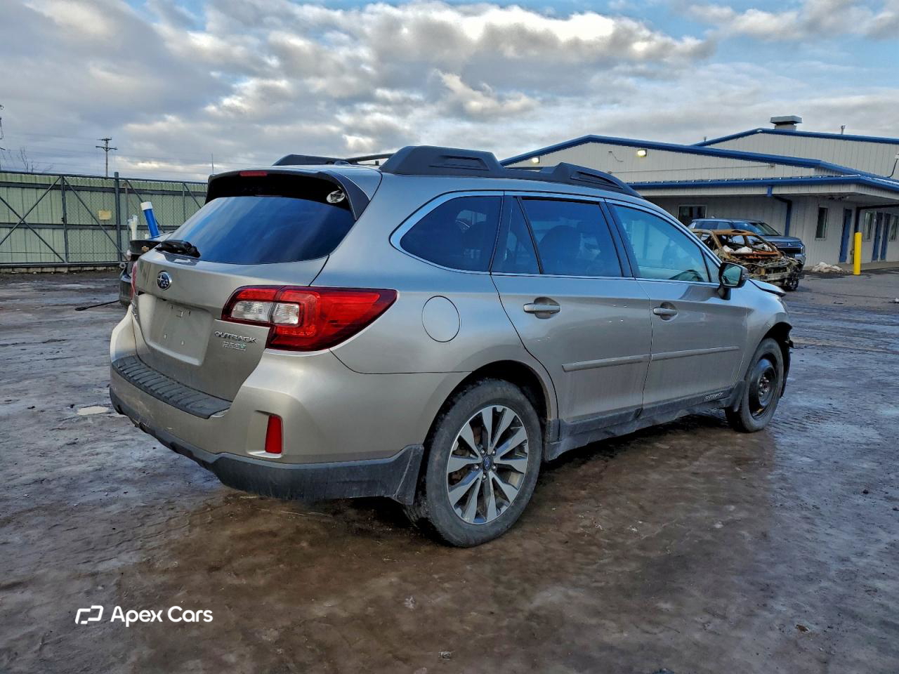 Subaru Outback 2015