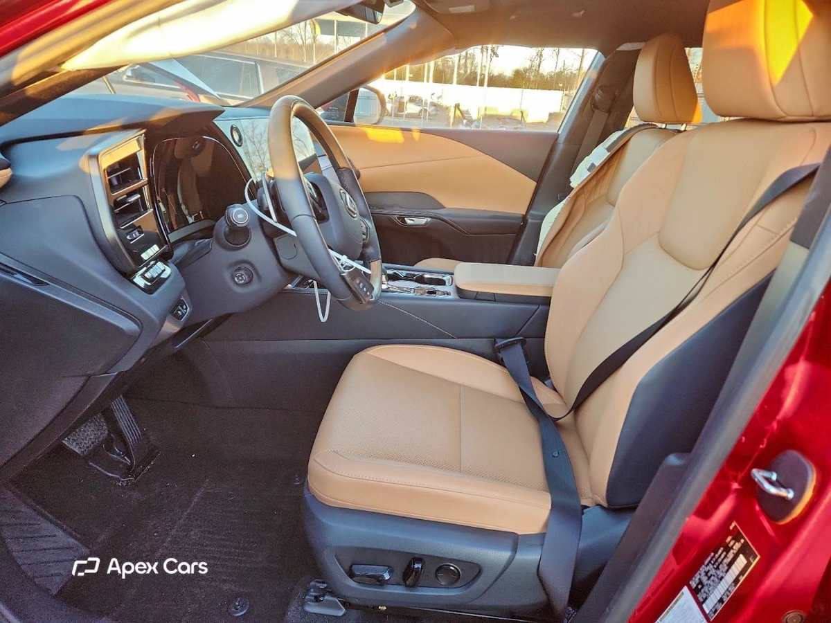 Lexus RX 2025