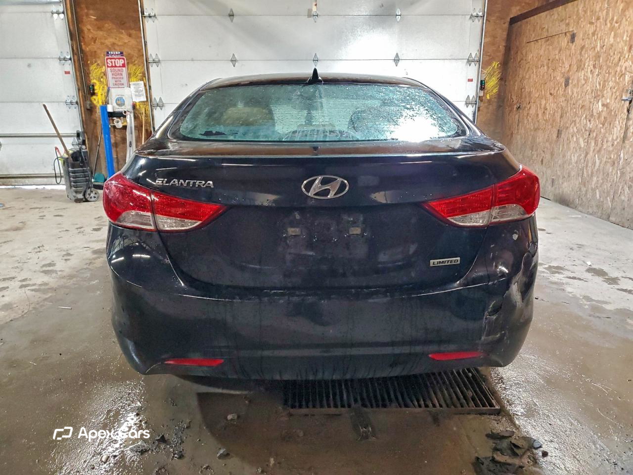 Hyundai Elantra 2012