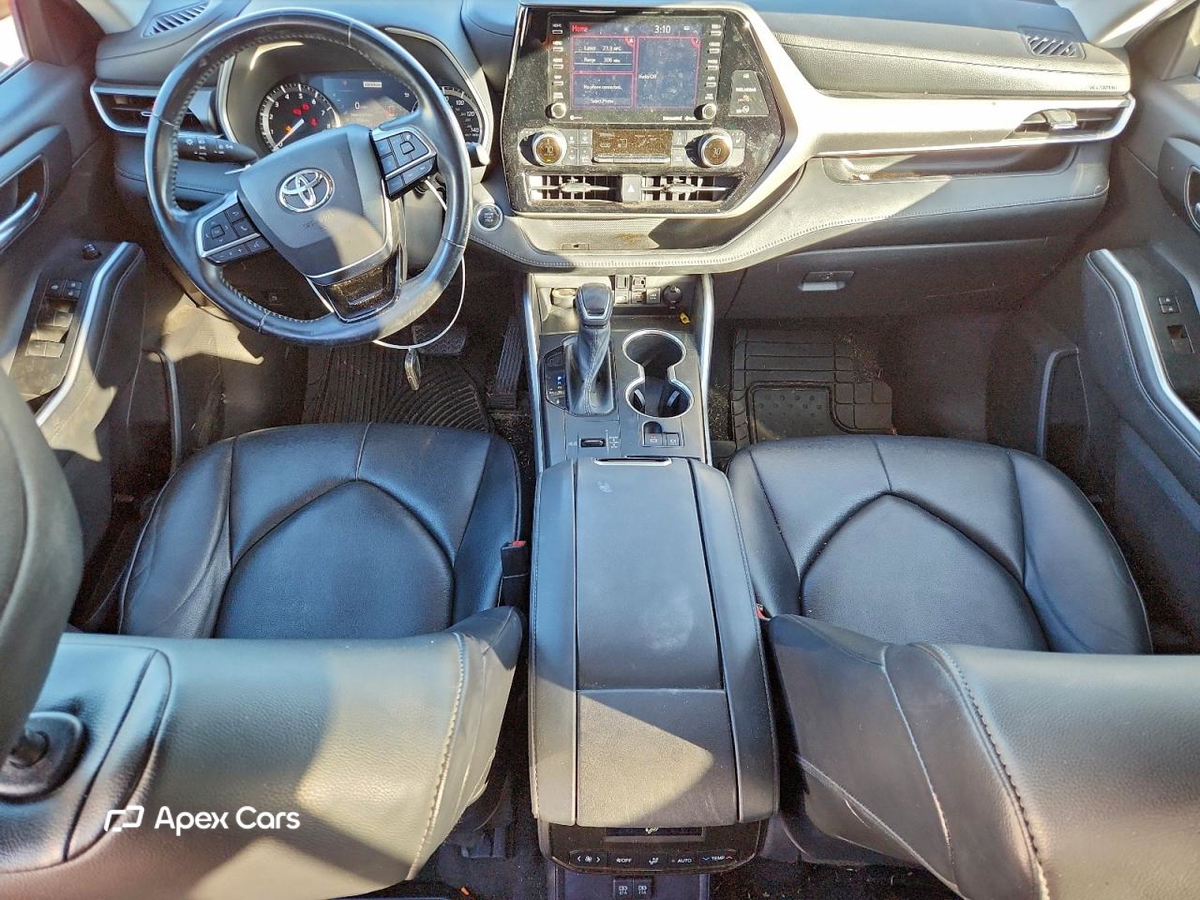 Toyota Highlander 2021