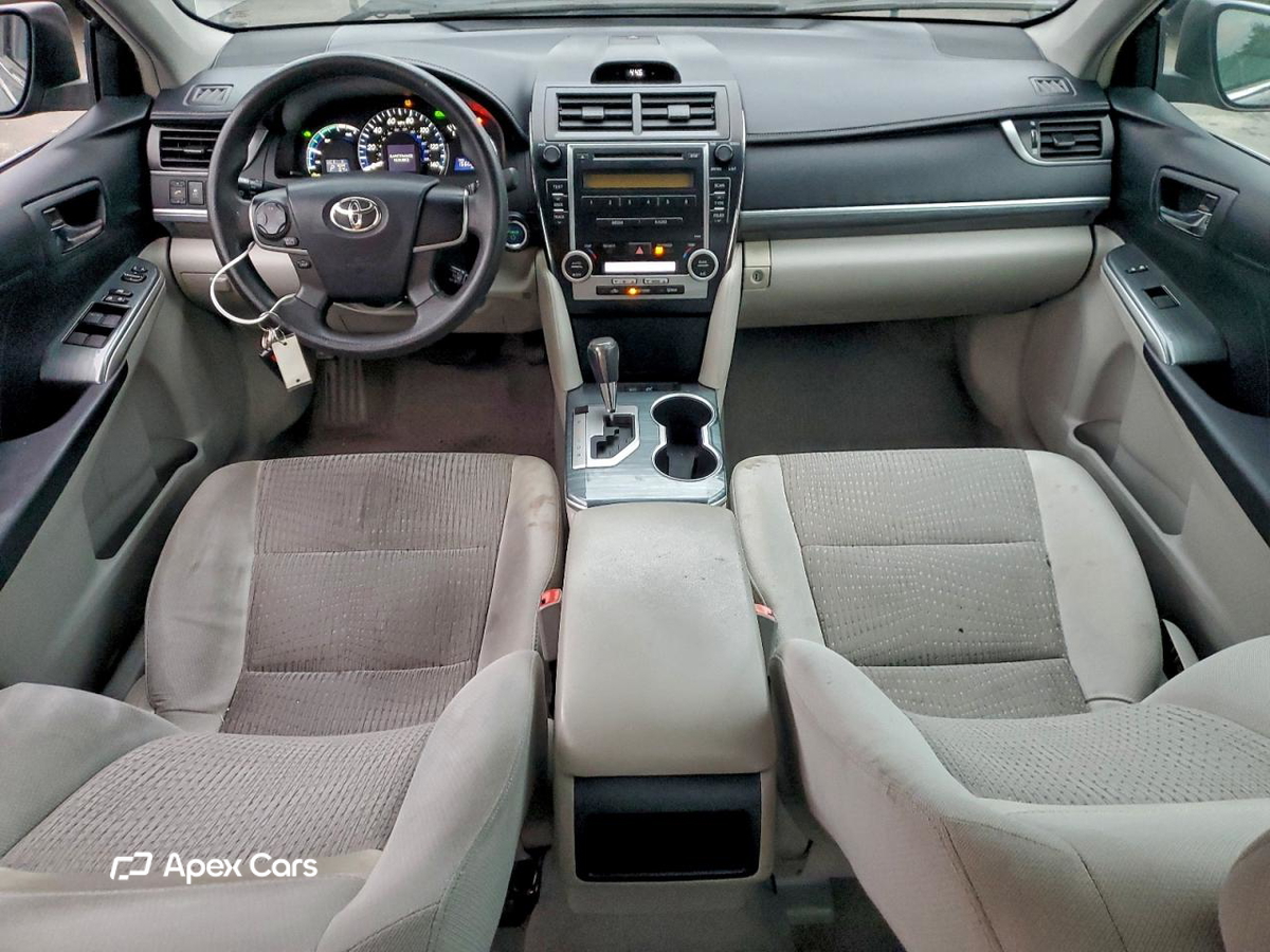 Toyota Camry 2012