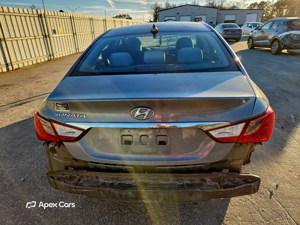 Hyundai Sonata 2011