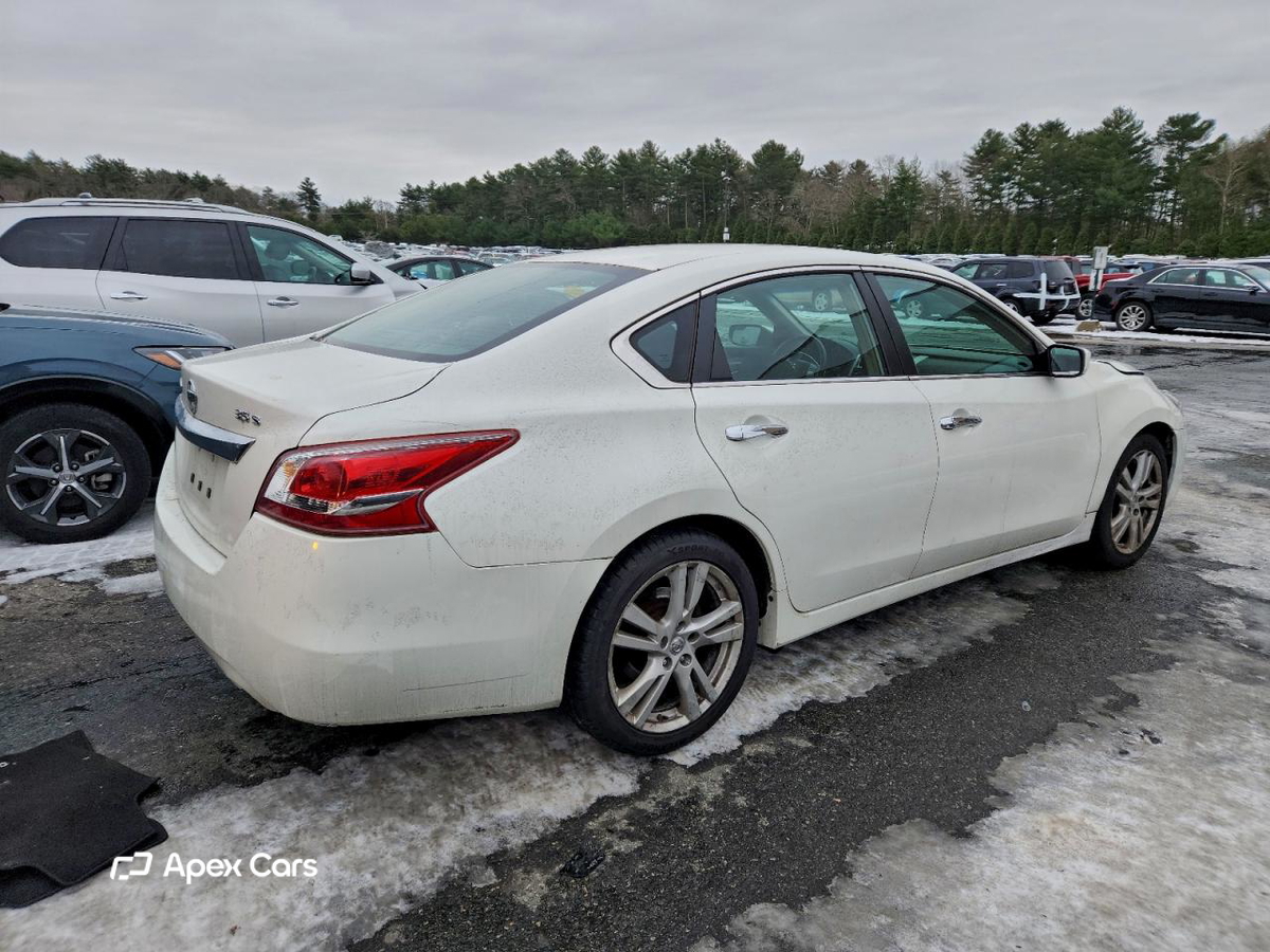 Nissan Altima 2013
