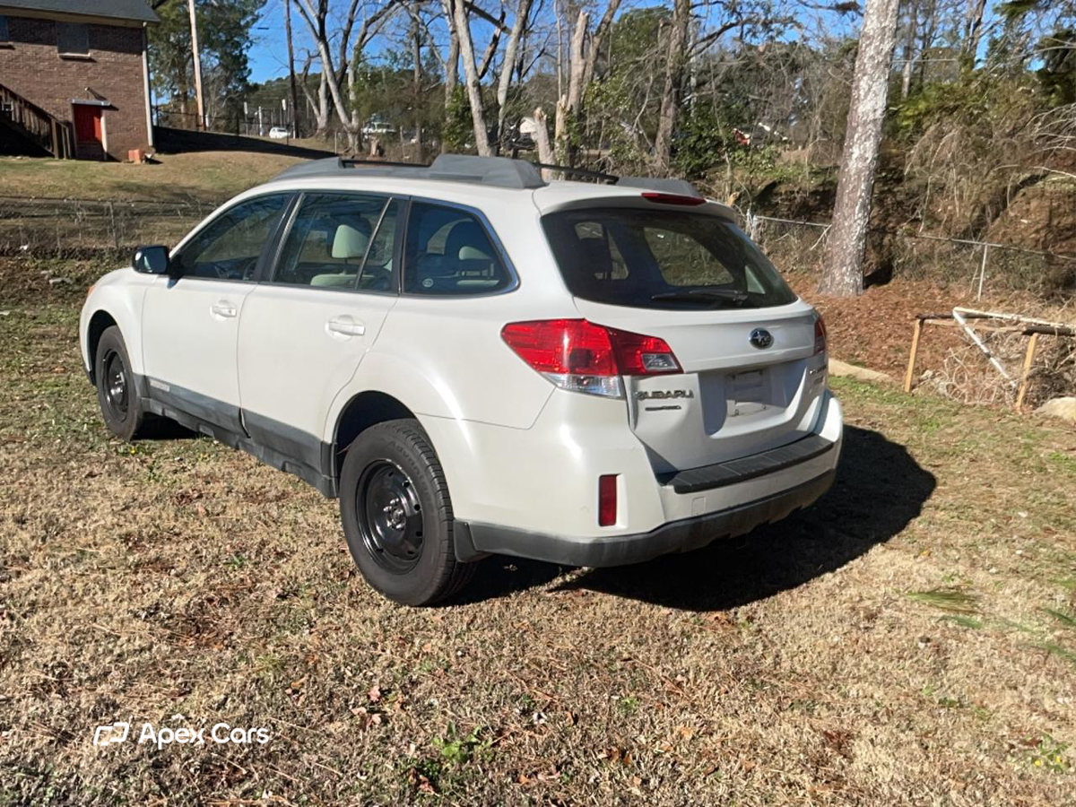 Subaru Outback 2012