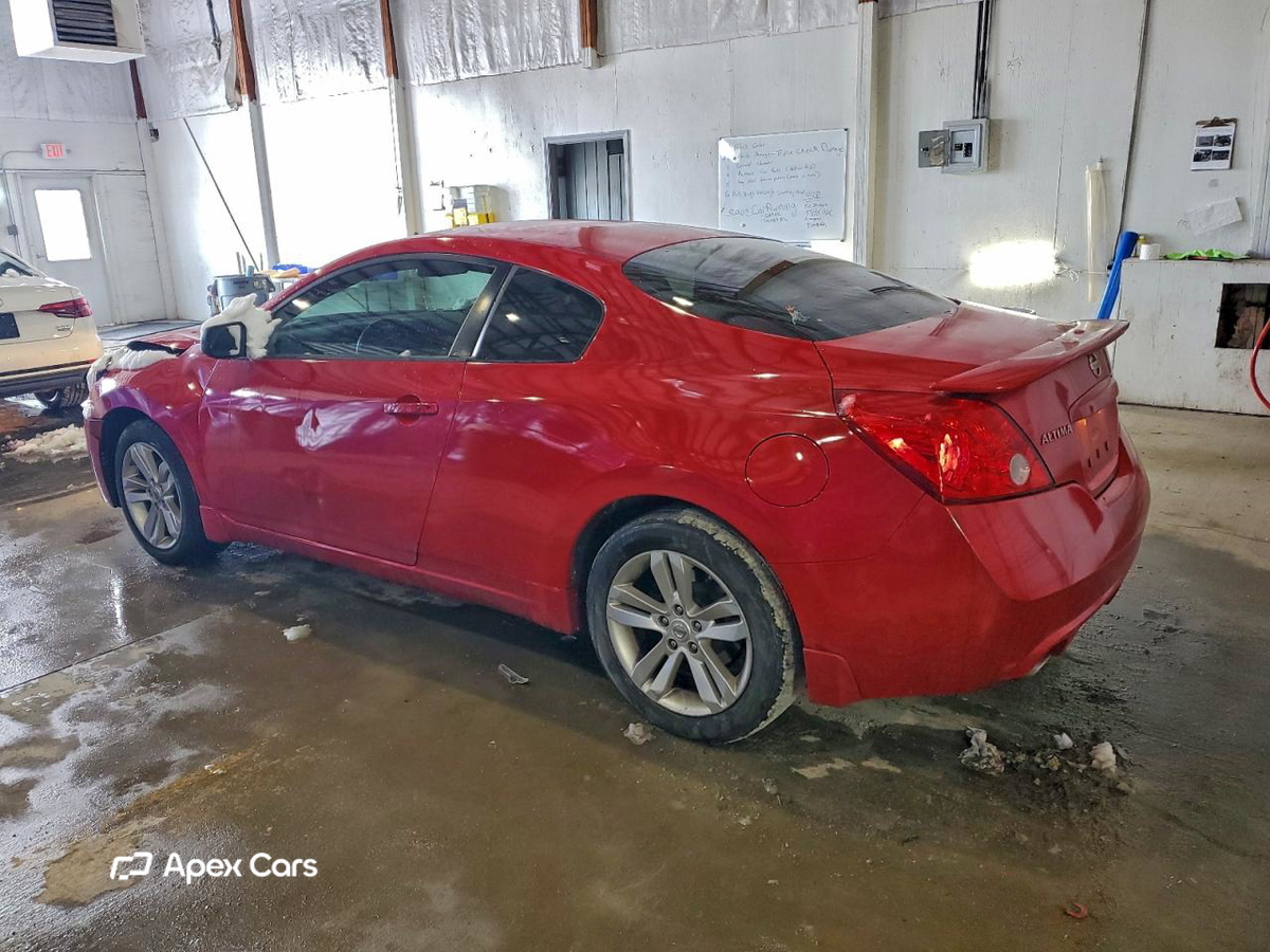 Nissan Altima 2012