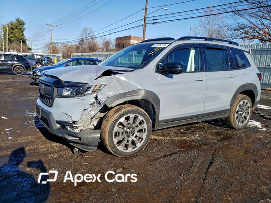 Honda Passport 2025 - Image 1 of 13