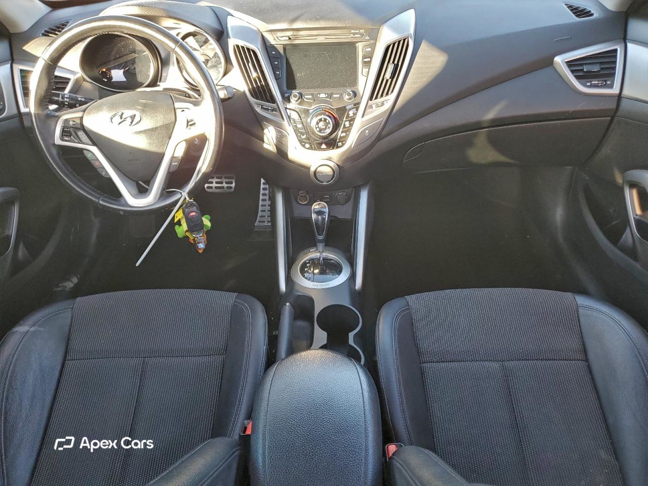 Hyundai Veloster 2015