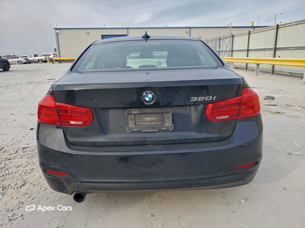 BMW Series 3 2016