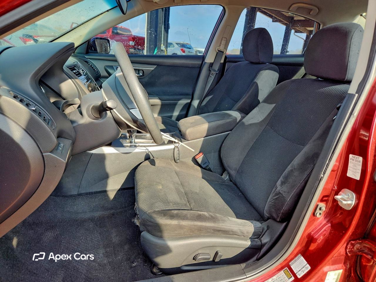 Nissan Altima 2015