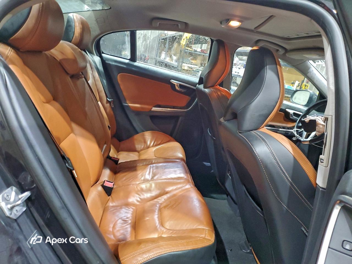 Volvo S60 2014