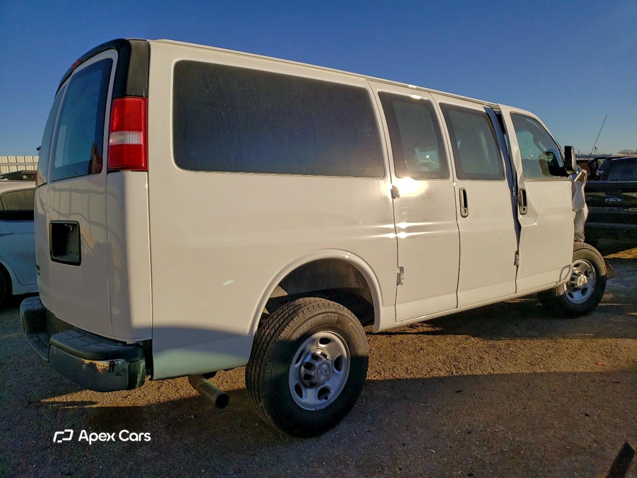 Chevrolet Express 2016