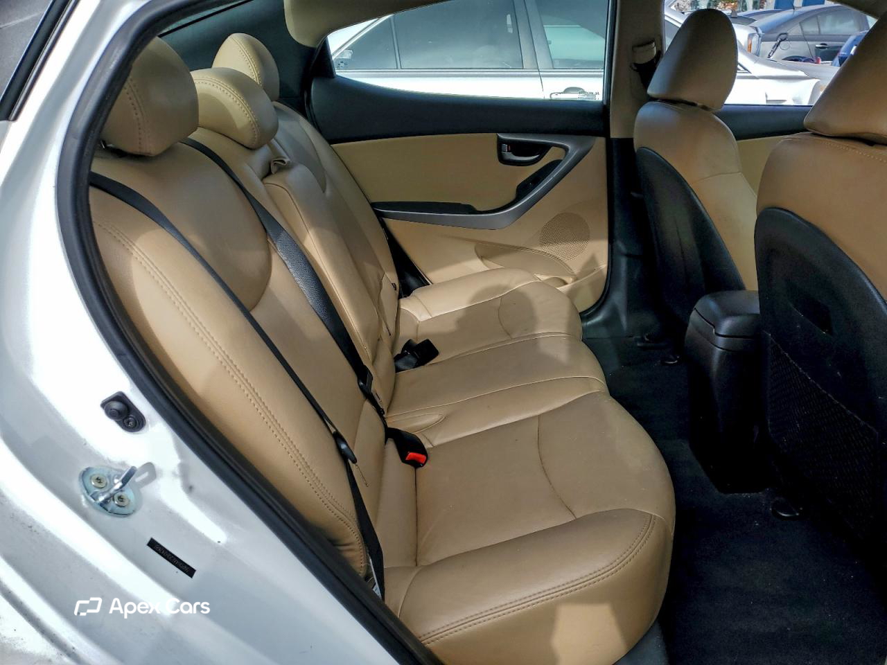 Hyundai Elantra 2013
