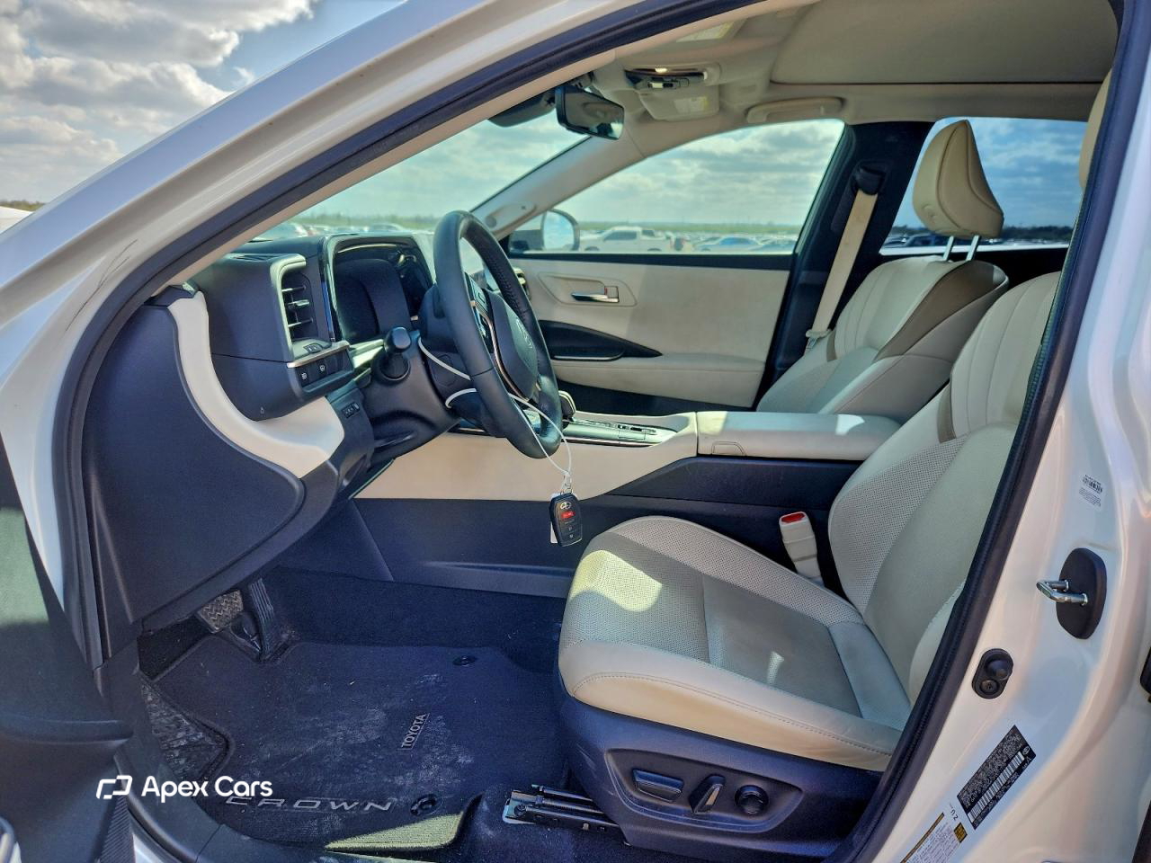 Toyota Crown 2023