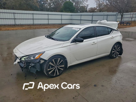 Nissan Altima 2019 - Image 1 of 13