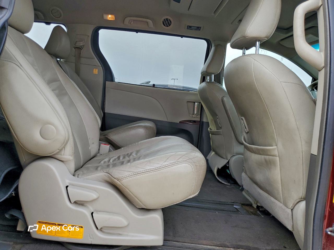 Toyota Sienna 2012