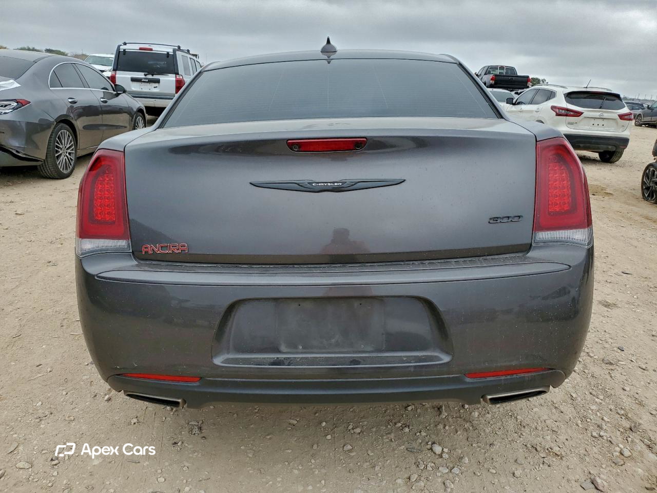 Chrysler 300 2023