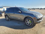 Porsche Cayenne 2016