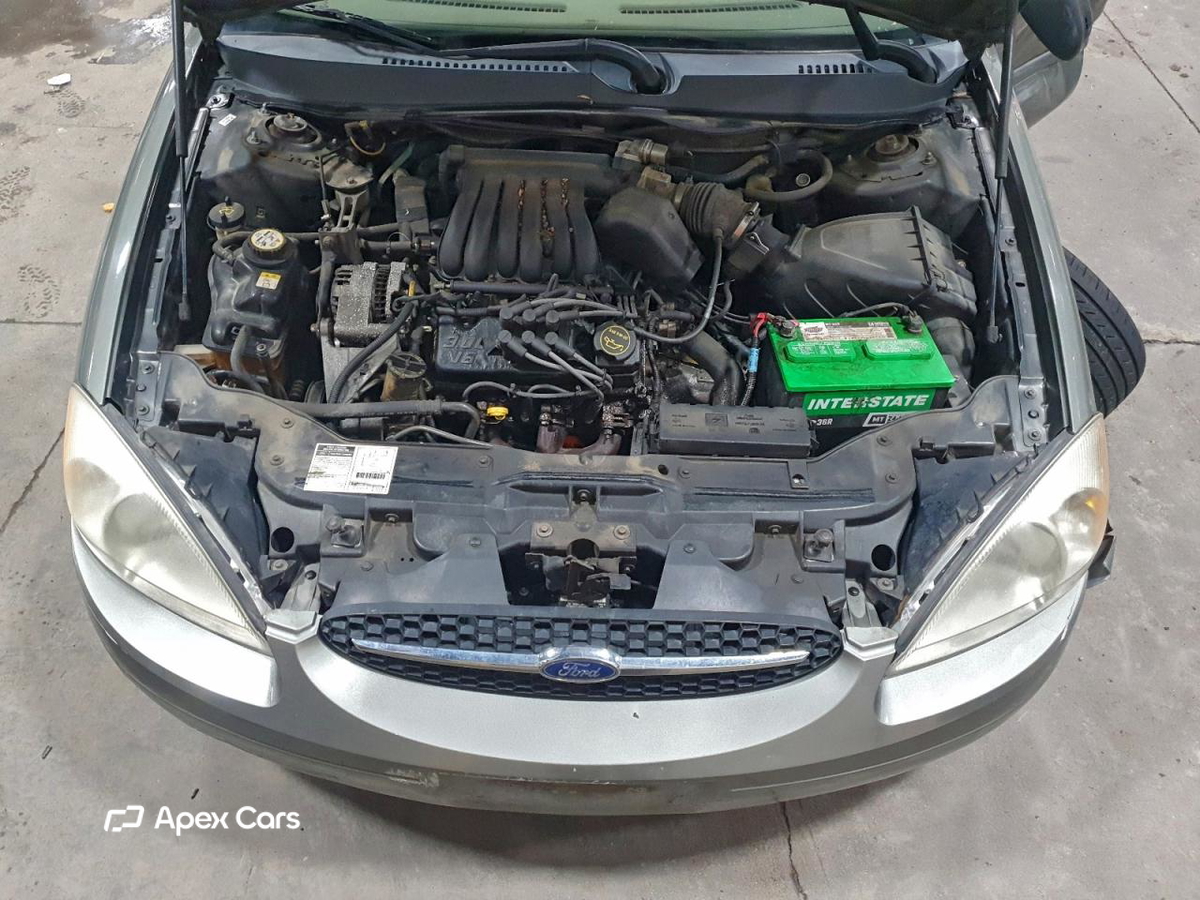 Ford Taurus 2001