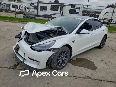Tesla Model 3 2022 - Image 1 of 13