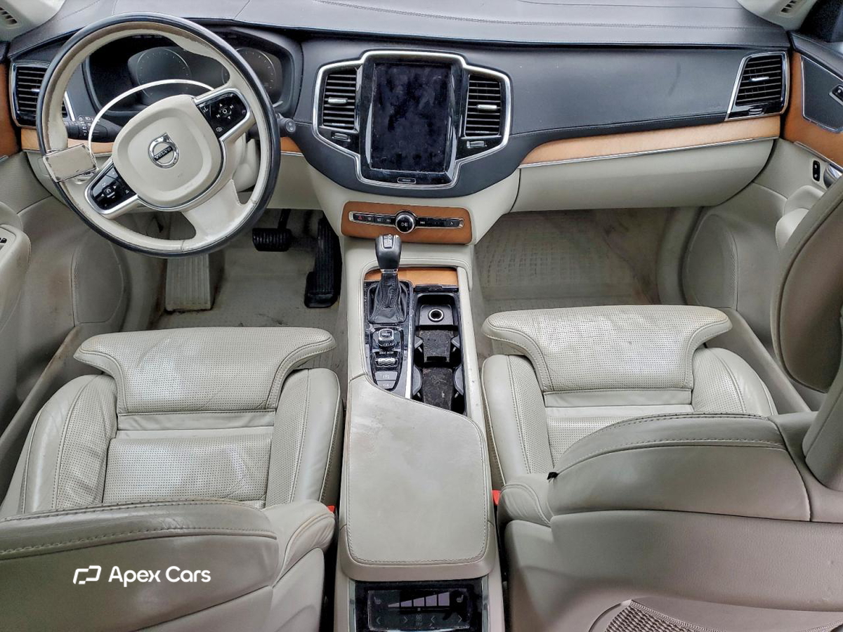 Volvo XC90 2016