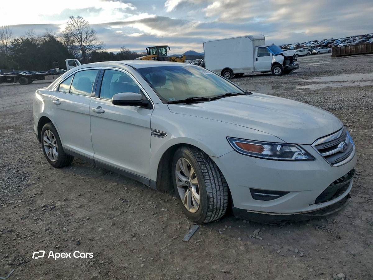 Ford Taurus 2011