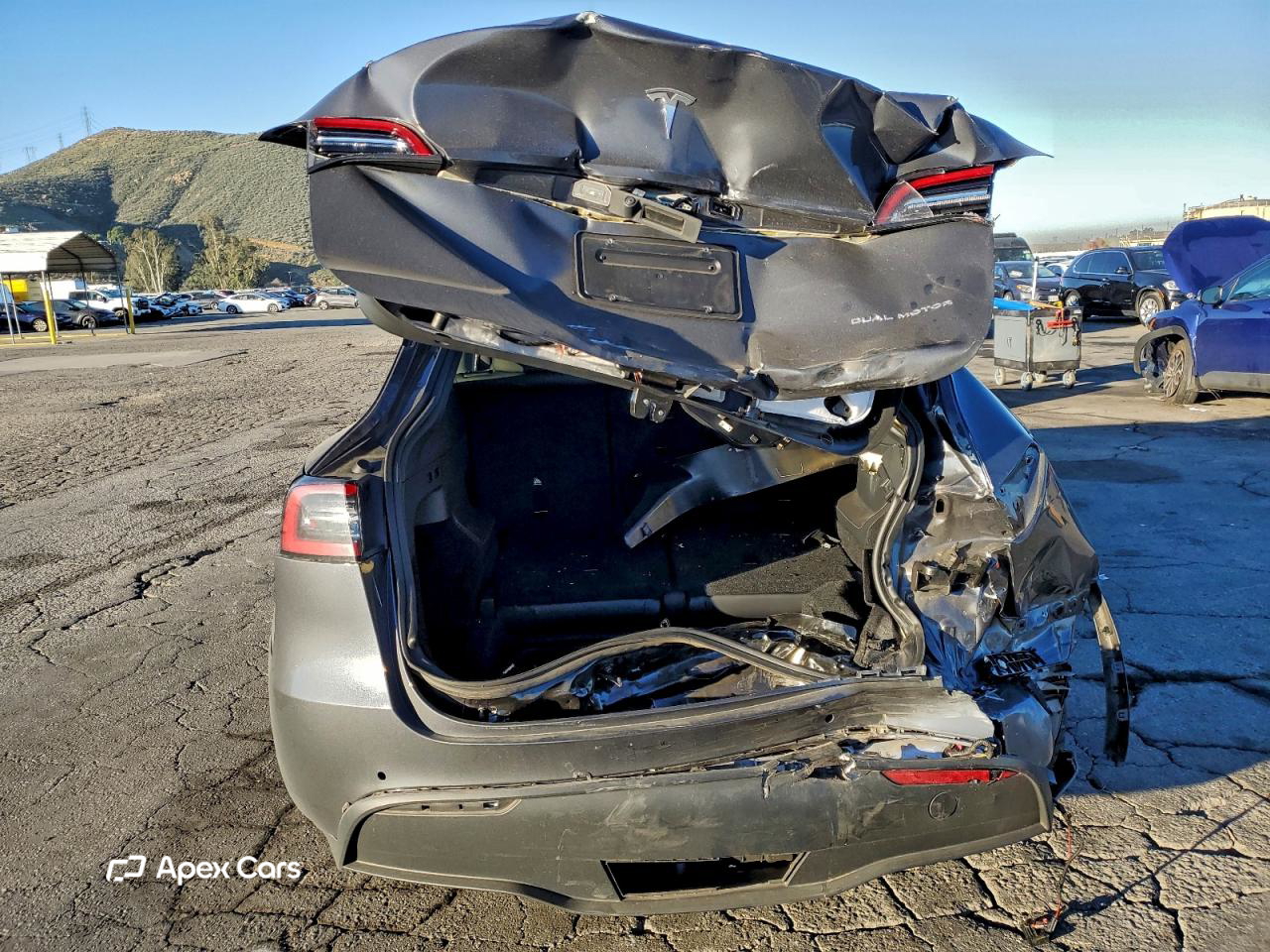 Tesla Model Y 2022