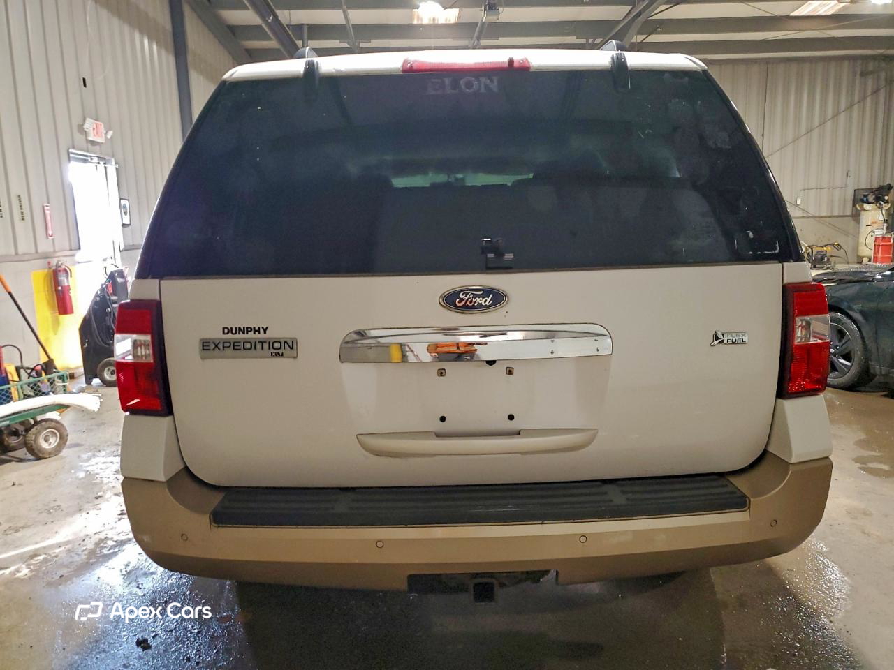 Ford Expedition 2012