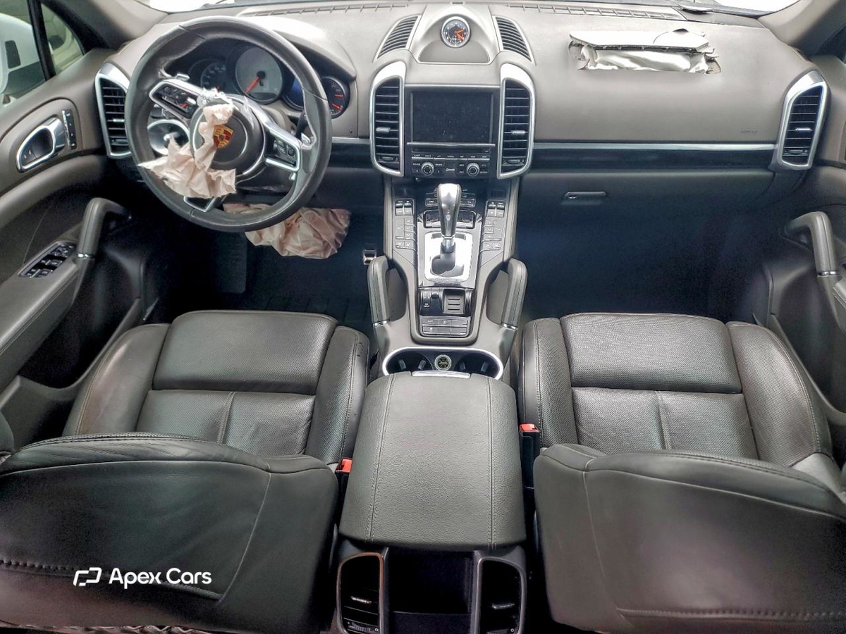 Porsche Cayenne 2016