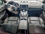 Porsche Cayenne 2016
