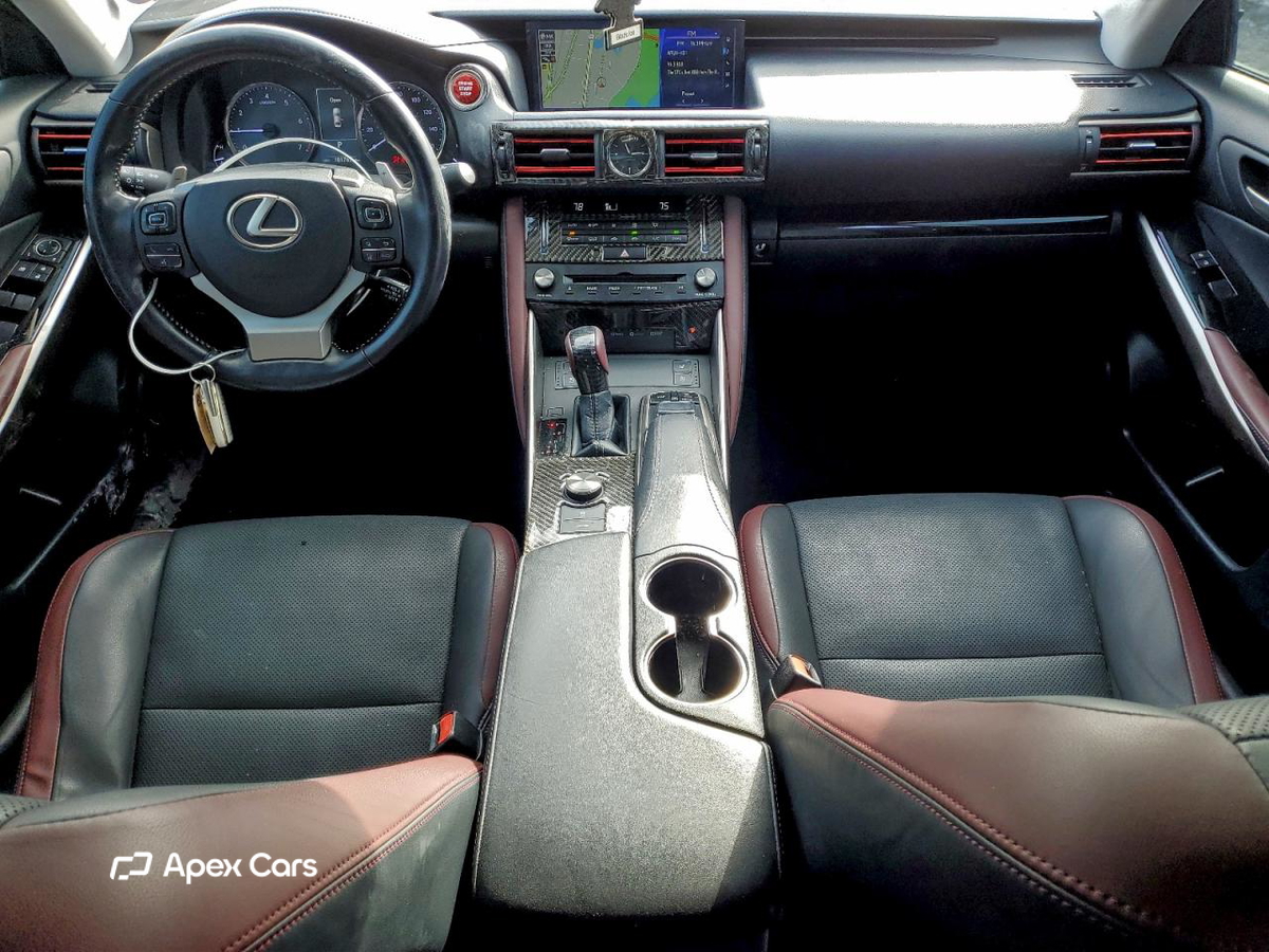 Lexus IS 2017