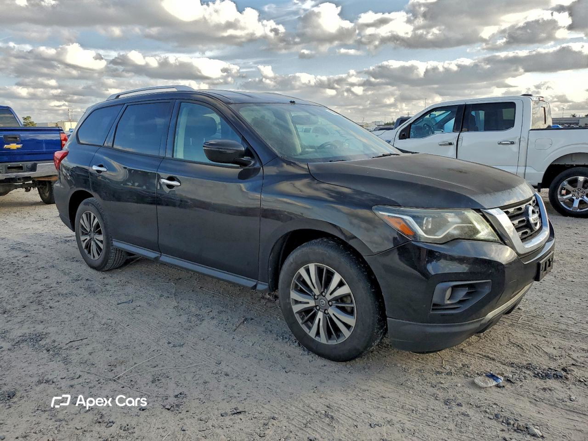 Nissan Pathfinder 2019