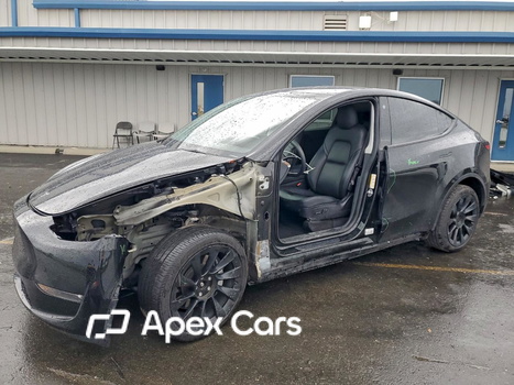 Tesla Model Y 2022 - Image 1 of 14