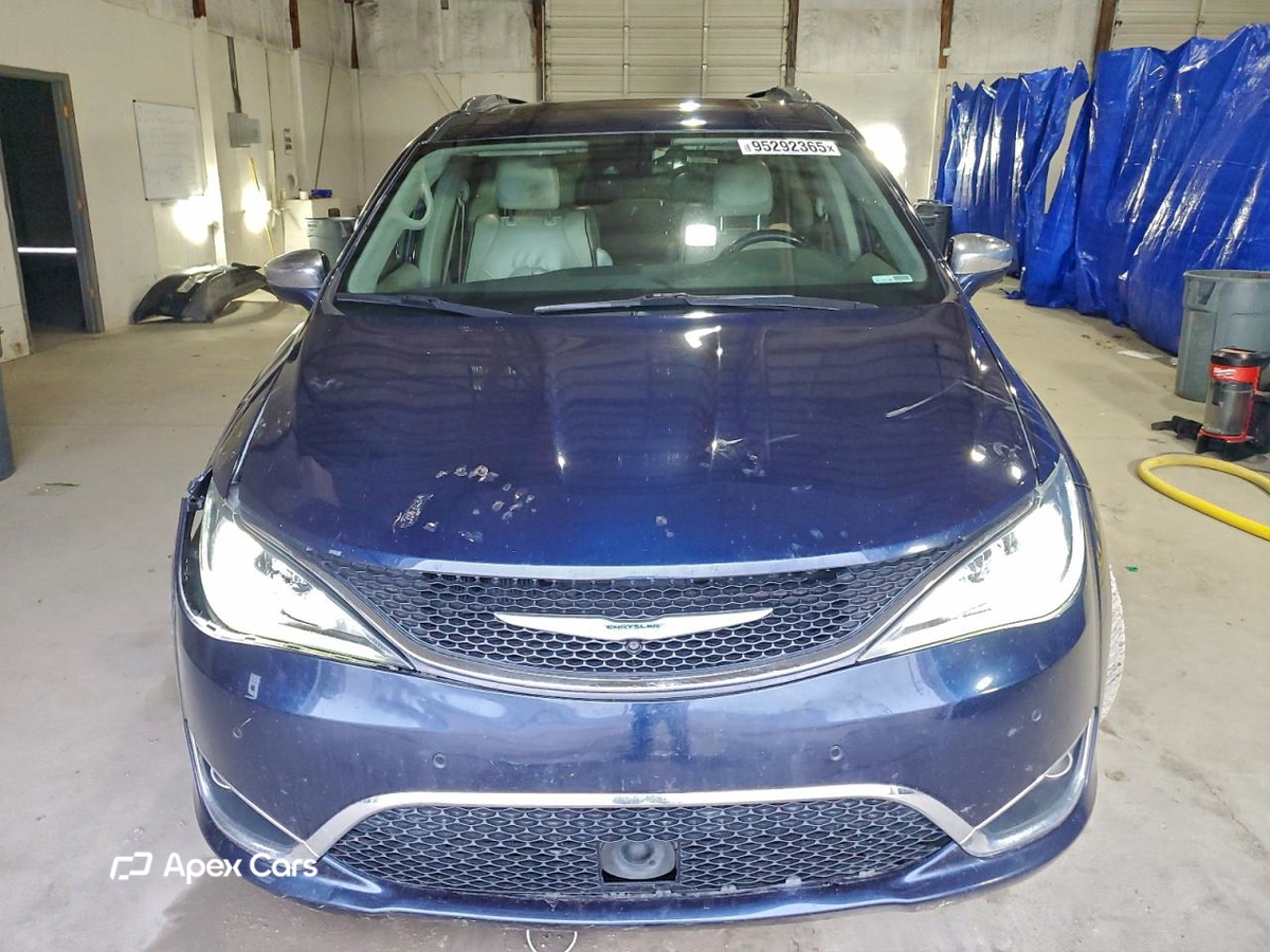 Chrysler Pacifica 2017