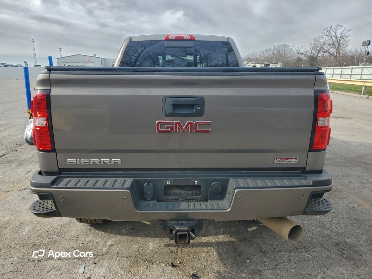 GMC Sierra 2017