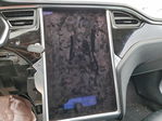 Tesla Model S 2014