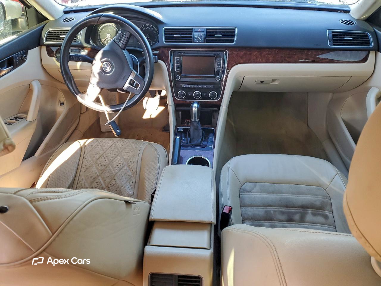 Volkswagen Passat 2013