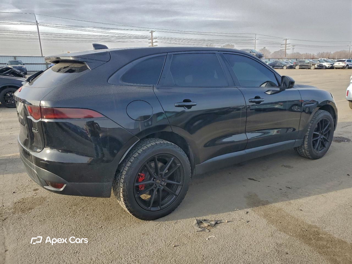 Jaguar F-Pace 2017