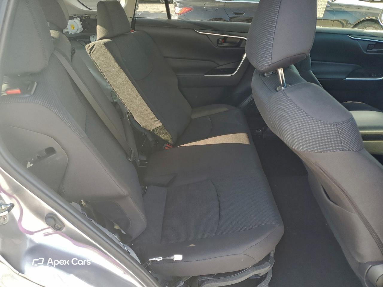 Toyota RAV 4 2025