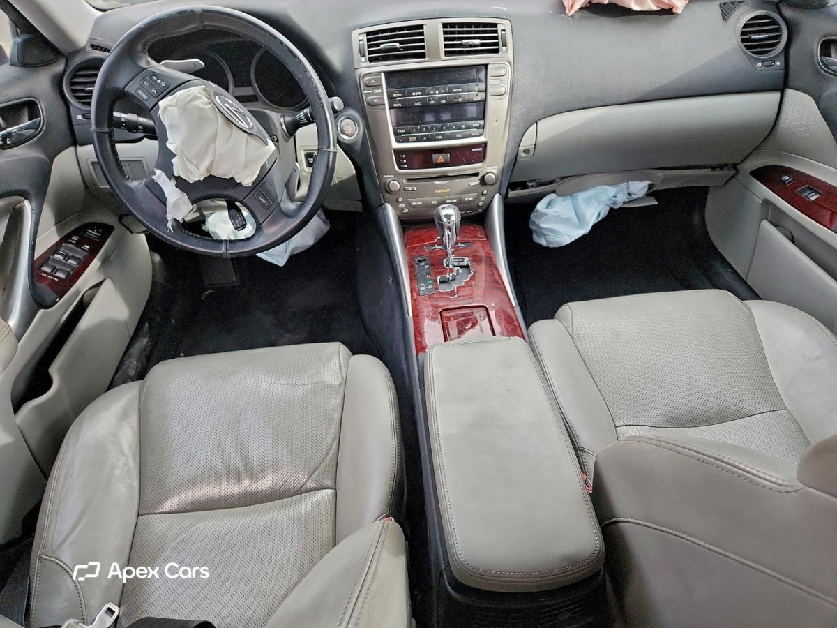 Lexus IS 2006