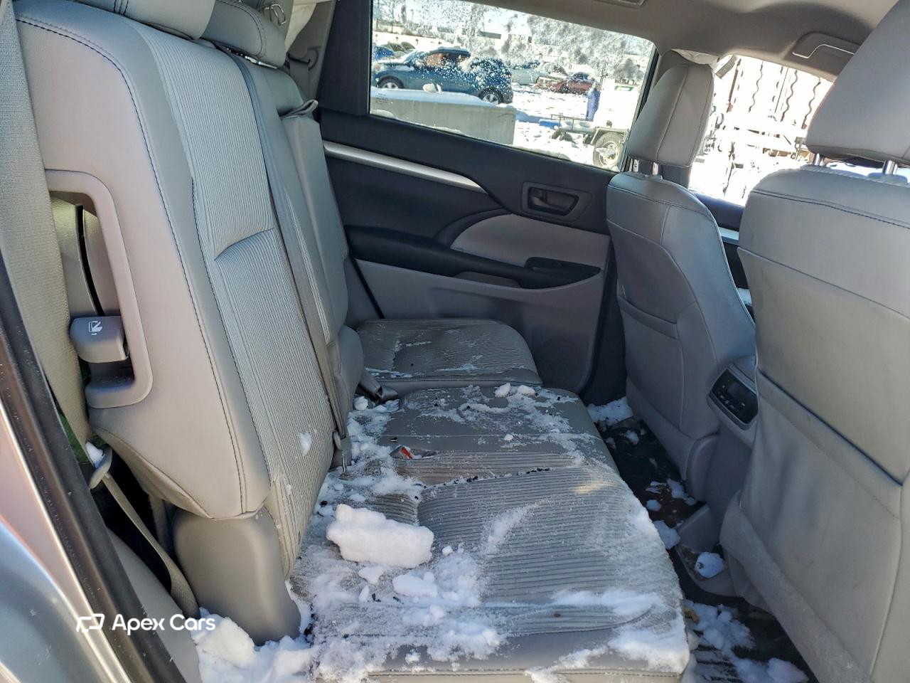 Toyota Highlander 2015