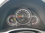Volkswagen Beetle 2015