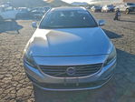 Volvo V60 2016