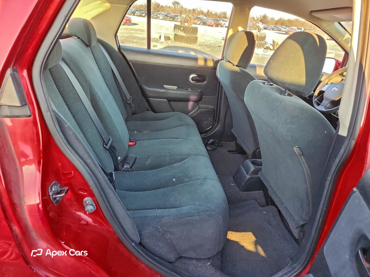 Nissan Versa 2011
