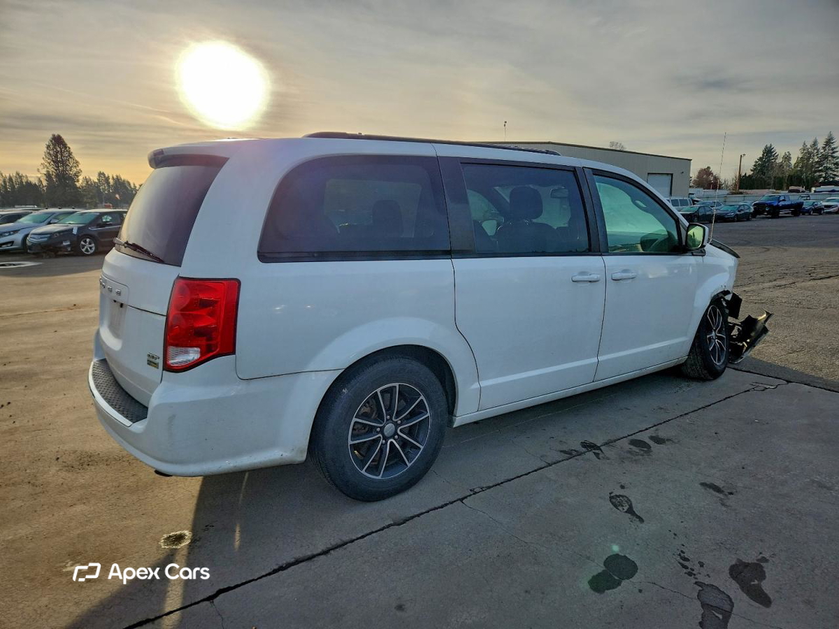 Dodge Caravan 2019